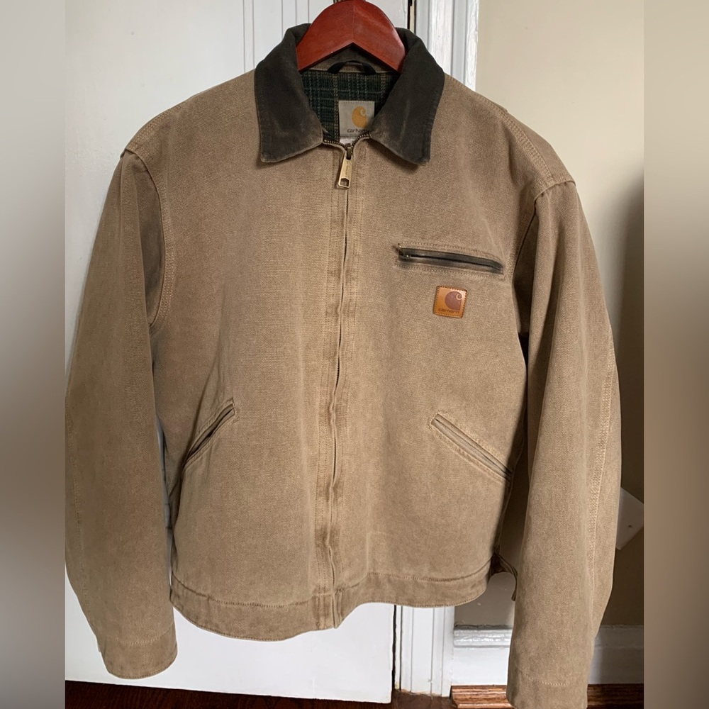 Carhartt Jacket - MENS SMALL Camel Brown